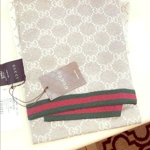 100% Authentic Gucci scarf. BRAND NEW